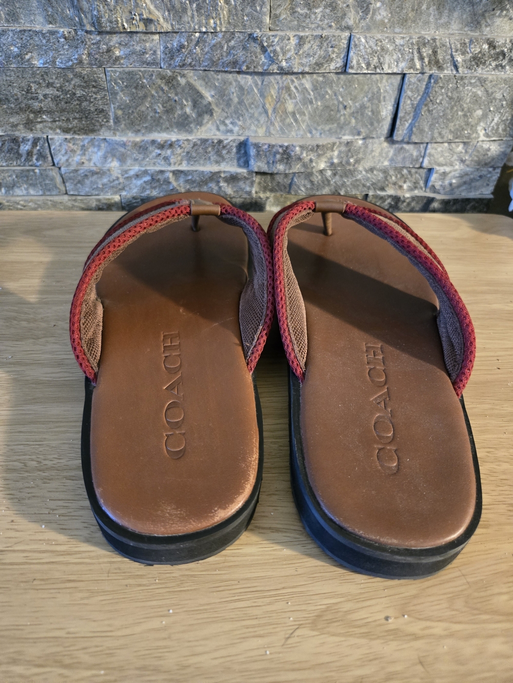 Coach Brown Leather and Tan Signature Canvas Thong Sandals with Red Trim - Picture 2 of 6